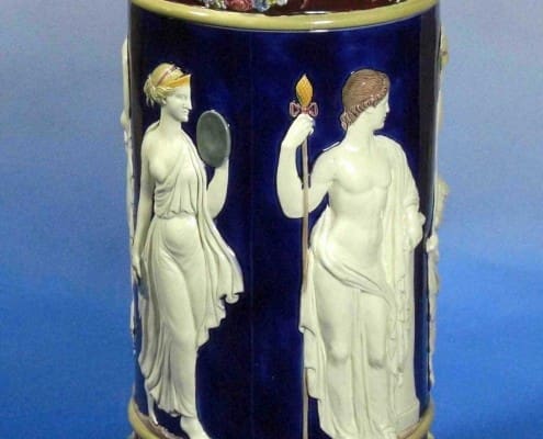 Neoclassical pedestal