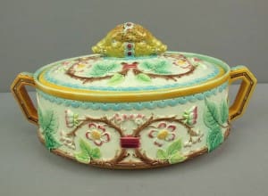 Boar heads game pie dish