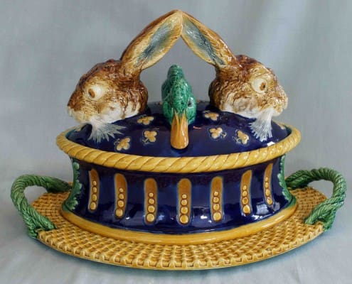 Minton-majolica-hare-mallard-duck-game-pie-dish Rare hare and duck game pie dish