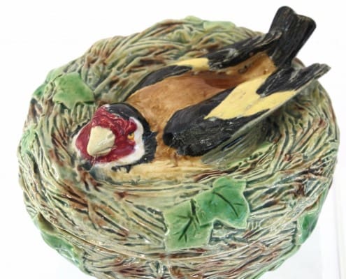 Minton-majolica-bird-nest-trinket-box Birds nest trinket box
